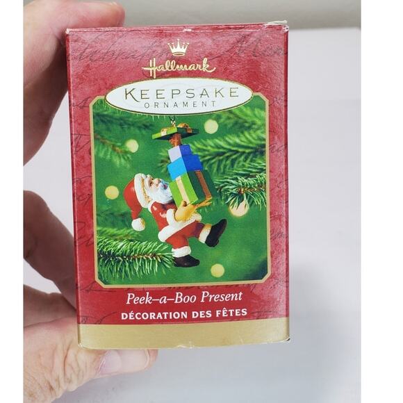 Vintage 2001 Hallmark Keepsake Ornament Peek-A-Boo Present Santa w/Presents - Picture 1 of 9